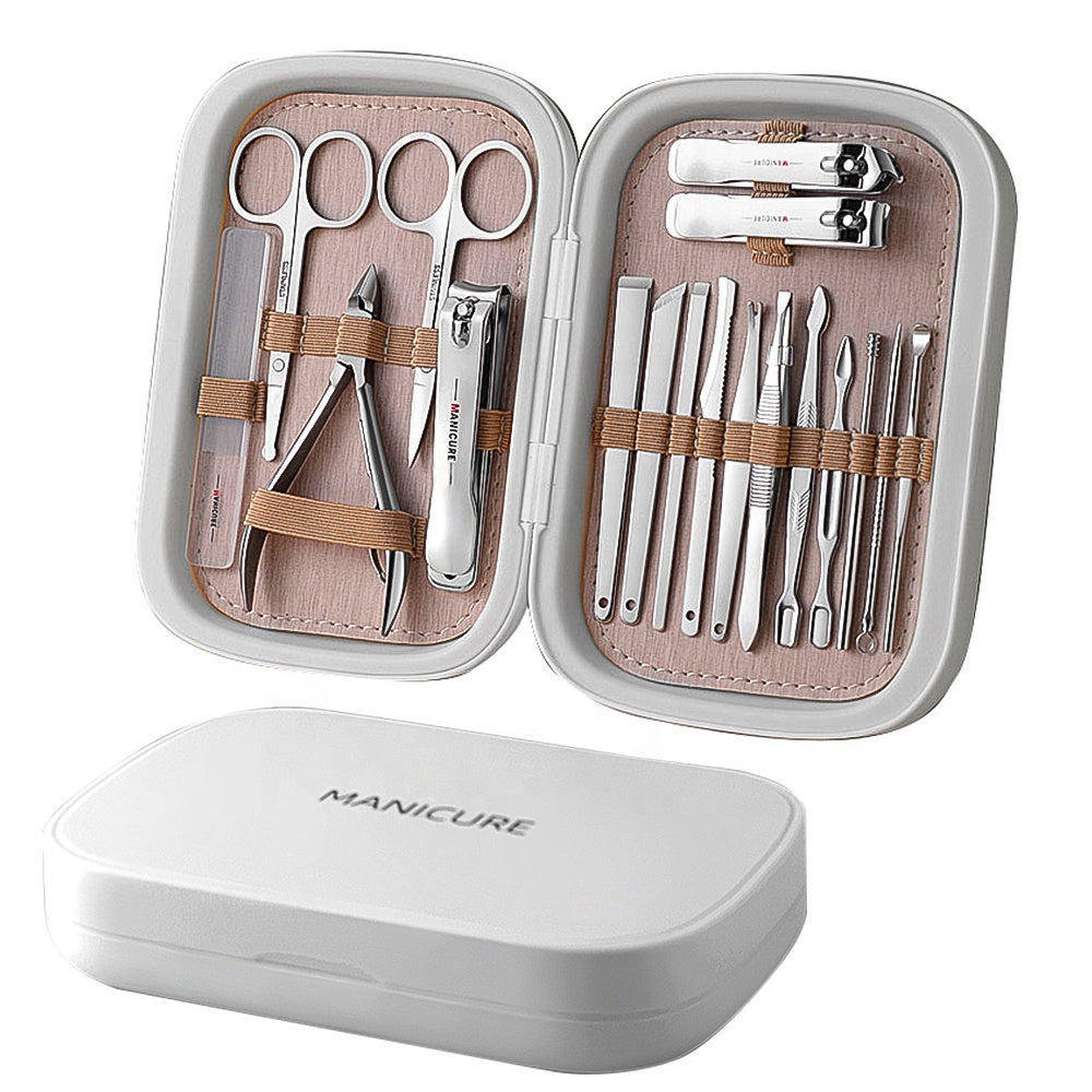 18 Pieces Manicure & Pedicure Set